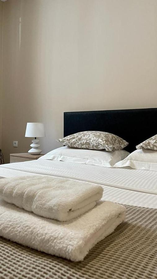 The Acropolis Cave Apartment Athena Bagian luar foto
