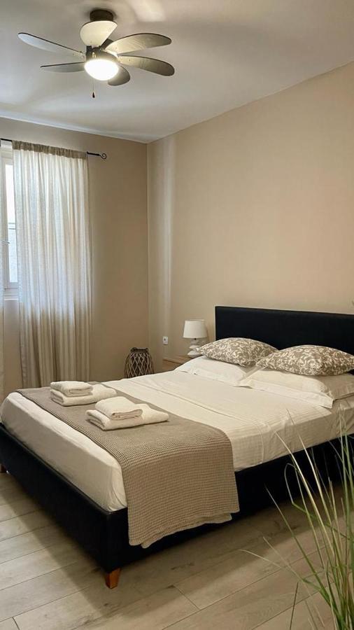 The Acropolis Cave Apartment Athena Bagian luar foto